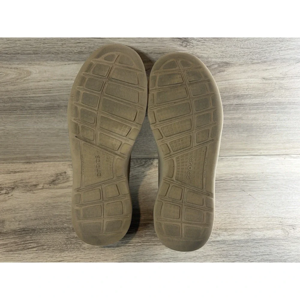 Crocs Men's Kinsale Chukka Boots Beige Size 10 Suede Leather‎ Mid Comfort Shoes